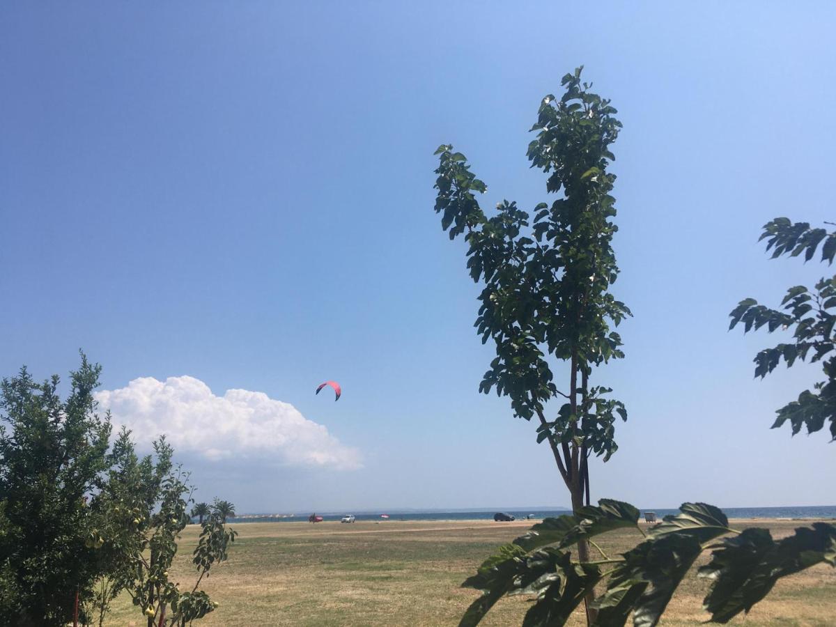 See To Sea Apartments Paralia Dionysiou Exterior foto