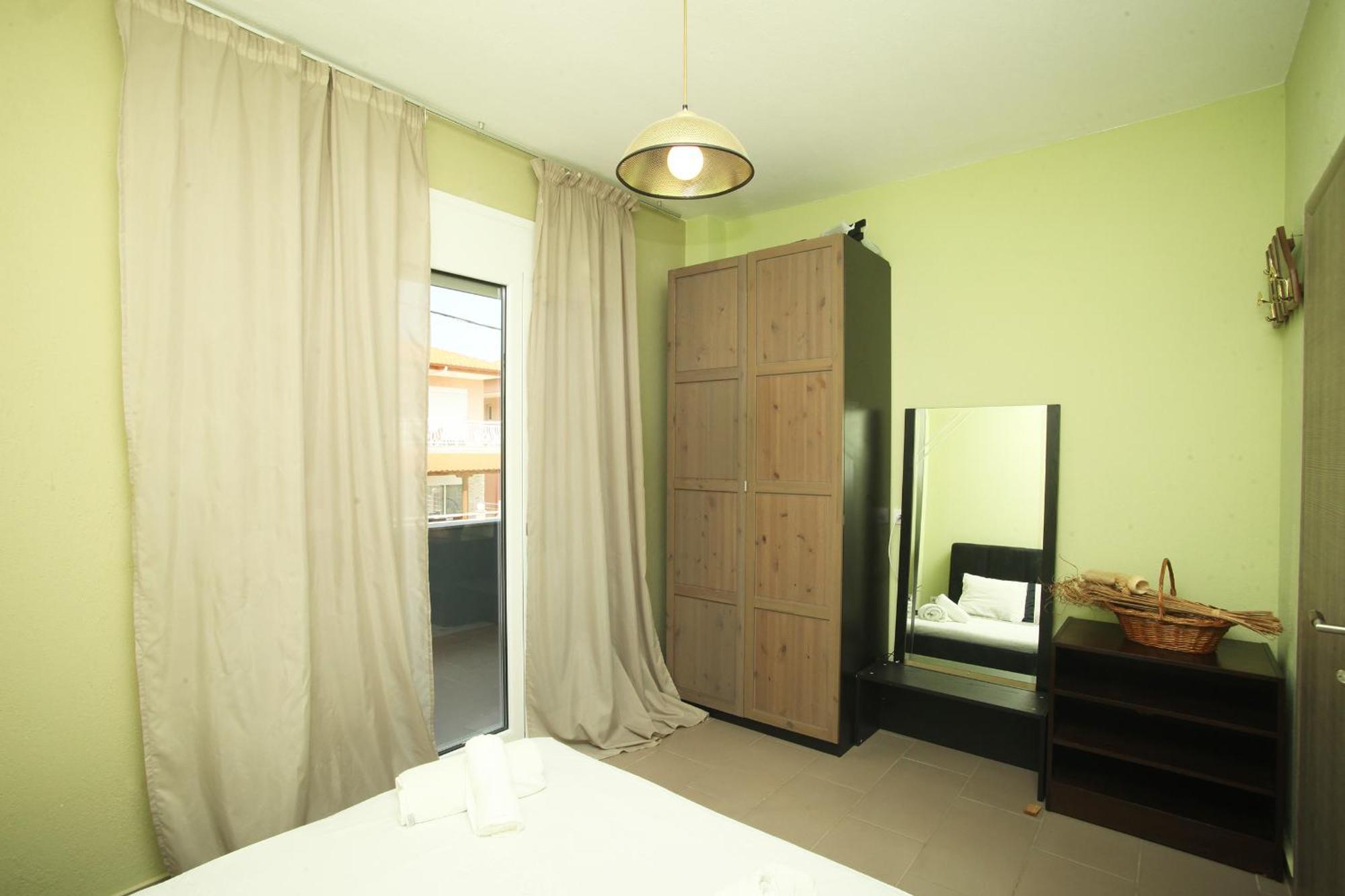 See To Sea Apartments Paralia Dionysiou Exterior foto