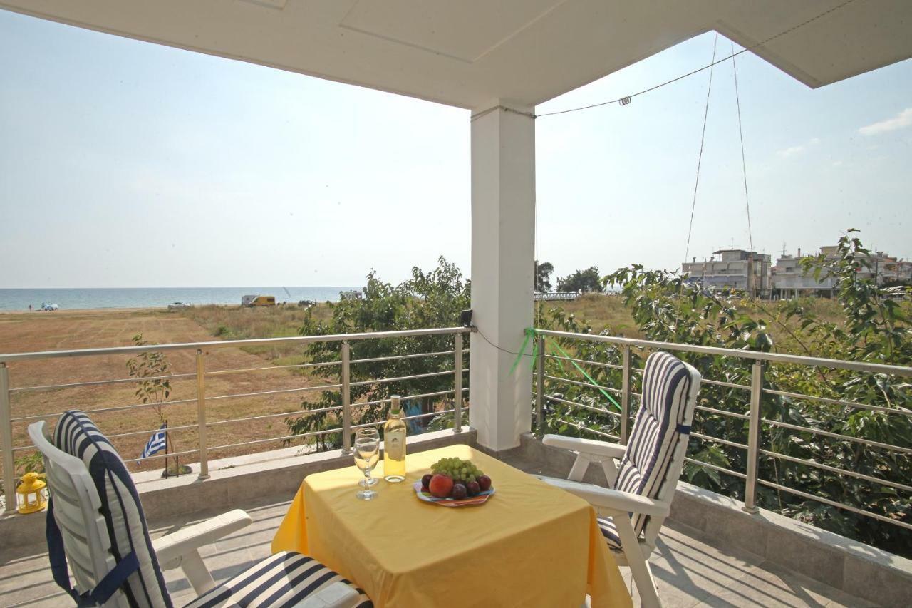 See To Sea Apartments Paralia Dionysiou Exterior foto